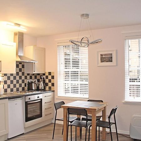 Cosy Castle Apartment Edinburgh Luaran gambar
